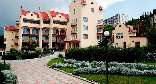 Отель Крымский Ялта - официальный сайт