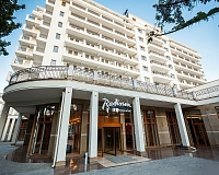 Отель Ривьера Санрайз (Алушта)