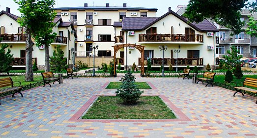 Отель Платан Rezort Витязево - официальный сайт
